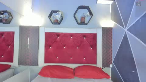Snapshot of karoll014 chatting on May 2026 12:12:01 PM Karol online show from May 2026 12:12:01 PM