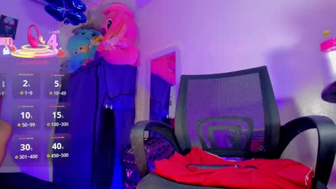 Snapshot of karoll_scoott chatting on March 2025 11:22:02 PM karol online show from March 2025 11:22:02 PM