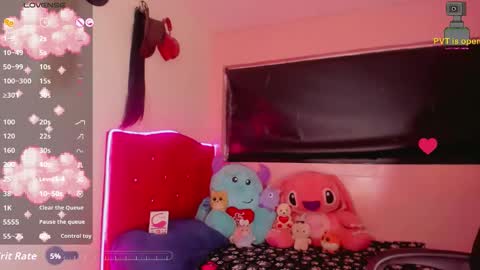 Snapshot of karoll_scoott chatting on November 2025 11:21:02 AM karol online show from November 2025 11:21:02 AM