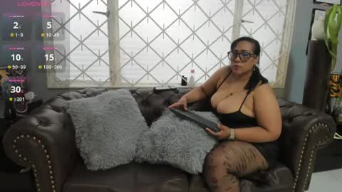 My name is  Miss Karol online show from June 2026 11:34:01 AM
