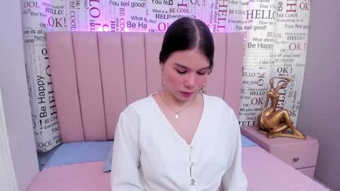 karoly online show from February 2025 08:23:02 PM