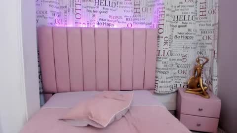 karoly online show from March 2025 02:41:02 AM