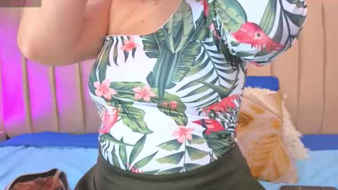 karoly online show from December 2025 04:29:01 AM