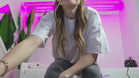 Kasey online show from April 2026 05:37:02 AM