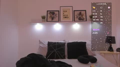 Snapshot of kassandra_nasty chatting on July 2026 01:54:01 AM .Lovense is active There are legends that in this room all your wis hes can come true Private is Open online show from July 2026 01:54:01 AM