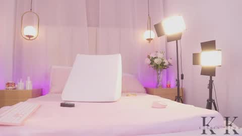 Kassia online show from April 2026 06:02:02 AM