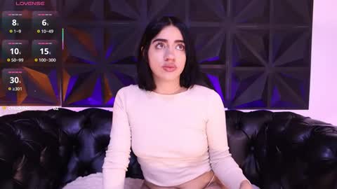 Snapshot of kassianoir_ chatting on November 2025 12:05:02 PM Kasi online show from November 2025 12:05:02 PM