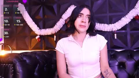 Snapshot of kassianoir_ chatting on December 2025 12:09:01 PM Kasi online show from December 2025 12:09:01 PM