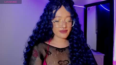 Snapshot of kat_apple chatting on February 2025 01:23:01 AM Alicia online show from February 2025 01:23:01 AM