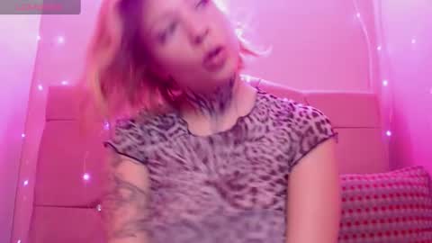 Snapshot of kat_cirice18 chatting on March 2025 05:18:02 PM kat_cirice18 online show from March 2025 05:18:02 PM