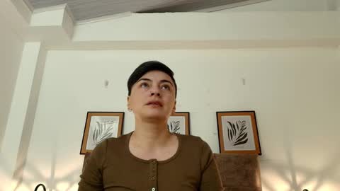 kat paradisse online show from February 2026 11:50:02 AM