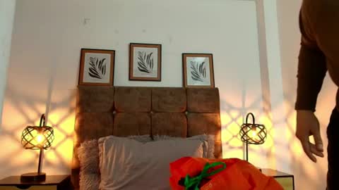 kat paradisse online show from June 2026 11:46:01 AM