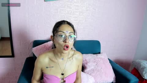 Kat Santana online show from April 2026 08:57:01 PM