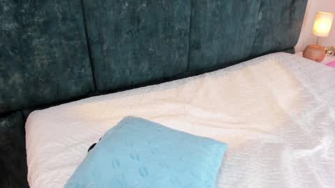 Snapshot of kataleyandliam chatting on February 2025 01:44:02 AM Kataleya Liam online show from February 2025 01:44:02 AM