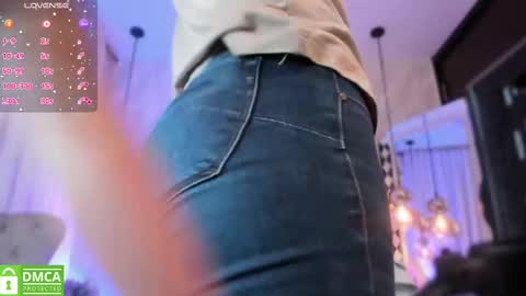 Snapshot of kataliina_18 chatting on February 2025 11:54:01 AM Kat online show from February 2025 11:54:01 AM