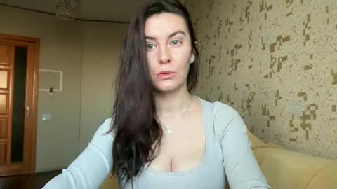 KatalinaQE online show from February 2026 06:30:02 AM