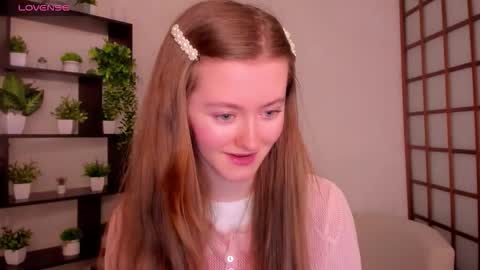 Kate online show from November 2025 02:22:02 AM