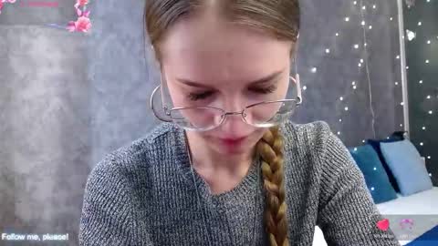 Snapshot of kate_jonson chatting on December 2025 11:58:02 AM .Be kind and gentle with me and I will do my best for you. online show from December 2025 11:58:02 AM