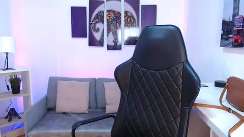 Snapshot of kate_owenns chatting on November 2025 11:10:02 AM Kate online show from November 2025 11:10:02 AM