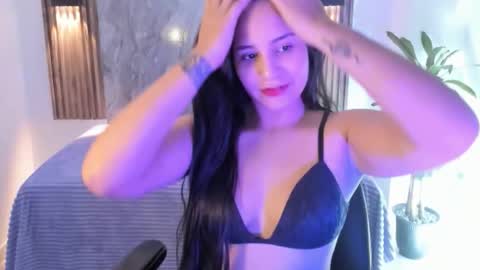 kate owens online show from November 2025 07:03:01 PM