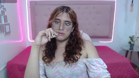 Snapshot of kate_pickman chatting on December 2024 06:53:02 AM kate online show from December 2024 06:53:02 AM