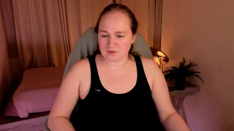 Kate   Follow me dear  online show from May 2026 01:56:01 AM