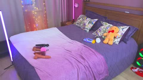 Kate  Sex-House  MILA WAYGMT2 MonTue  0300am-1500am online show from January 2025 10:41:01 AM