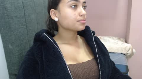 Kari online show from February 2025 01:01:01 PM