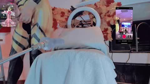 kate the pink girl online show from January 2025 09:05:01 AM