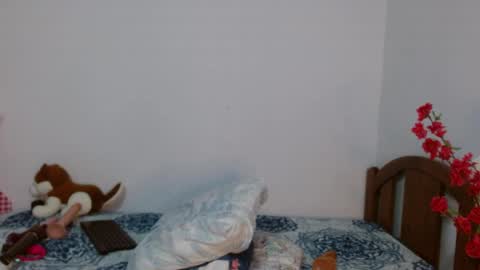 Snapshot of kateangelly chatting on April 2026 01:50:01 AM kateangelly online show from April 2026 01:50:01 AM