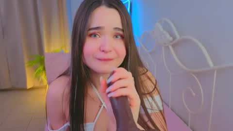 Kate online show from October 2025 03:09:02 PM