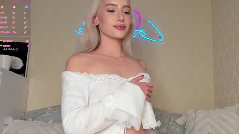    online show from December 2024 09:23:01 PM