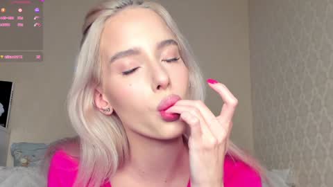    online show from December 2024 09:57:01 PM