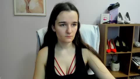 Kate  online show from April 2026 06:44:02 AM