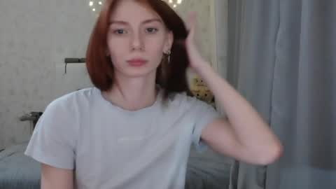 Snapshot of katekalen chatting on April 2026 04:48:01 PM Kate Bunny online show from April 2026 04:48:01 PM