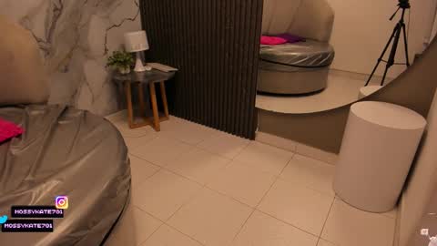 Snapshot of katemoss70 chatting on January 2026 12:10:02 PM Im Katherine but call me Kate online show from January 2026 12:10:02 PM