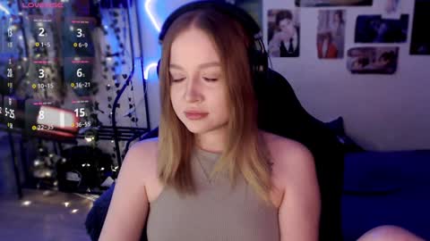 Lisa online show from December 2024 10:46:02 PM