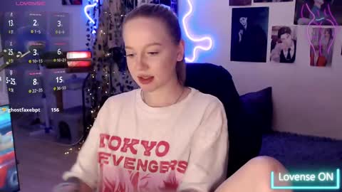 Lisa online show from March 2025 04:38:02 PM