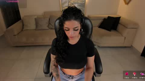 Snapshot of katesunder chatting on February 2025 05:12:01 AM K A T E online show from February 2025 05:12:01 AM