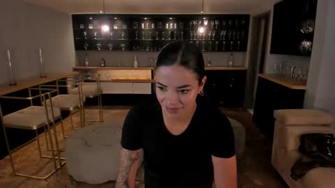 Snapshot of katesunder chatting on November 2025 07:08:01 AM K A T E online show from November 2025 07:08:01 AM