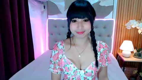 KATE online show from April 2026 04:45:01 PM