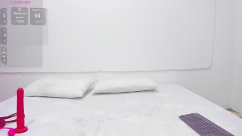 Snapshot of katey_curvy01 chatting on December 2024 11:36:02 PM katey Curvy01 online show from December 2024 11:36:02 PM