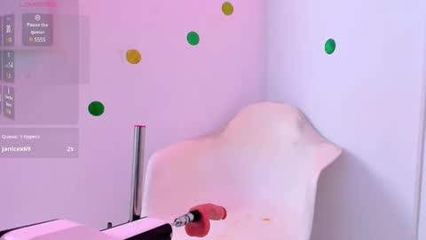 Snapshot of katey_curvy01 chatting on December 2024 07:04:02 AM katey Curvy01 online show from December 2024 07:04:02 AM