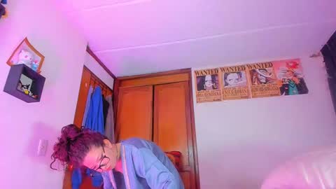 Snapshot of kathc_19 chatting on January 2025 05:00:01 AM Katerine online show from January 2025 05:00:01 AM