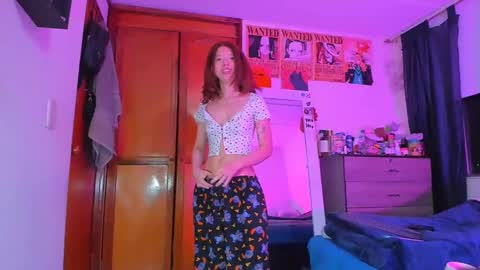 Snapshot of kathc_19 chatting on February 2025 07:04:02 AM Katerine online show from February 2025 07:04:02 AM