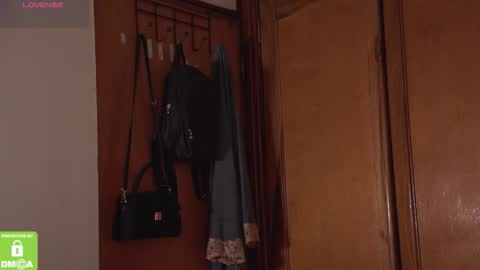 Snapshot of kathc_19 chatting on September 2025 02:57:01 AM Katerine online show from September 2025 02:57:01 AM