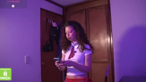 Snapshot of kathc_19 chatting on October 2025 01:36:02 AM Katerine online show from October 2025 01:36:02 AM