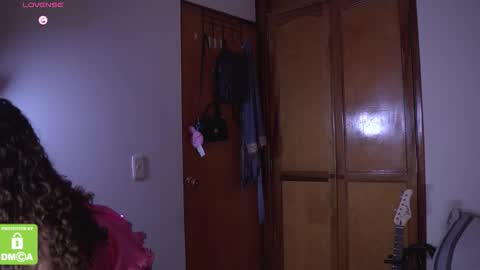 Snapshot of kathc_19 chatting on October 2025 11:31:02 PM Katerine online show from October 2025 11:31:02 PM