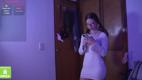 Snapshot of kathc_19 chatting on November 2025 04:12:02 AM Katerine online show from November 2025 04:12:02 AM