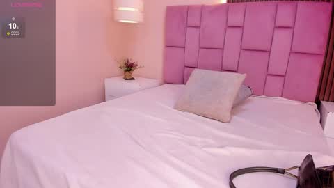   online show from December 2025 11:39:02 AM